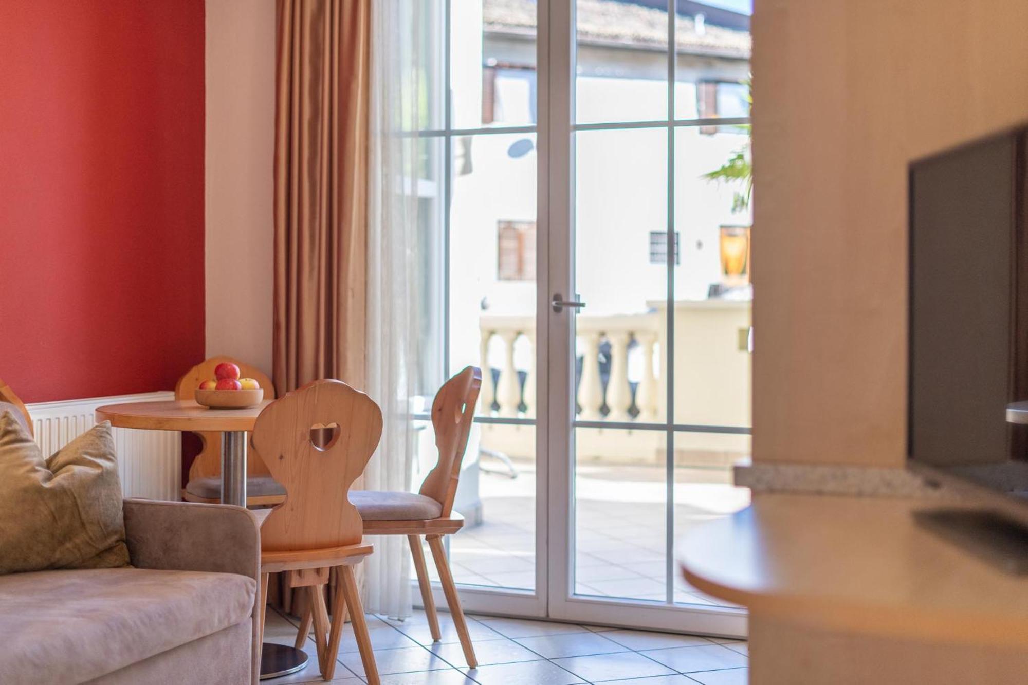 Panorama Aparthotel Termeno Ngoại thất bức ảnh