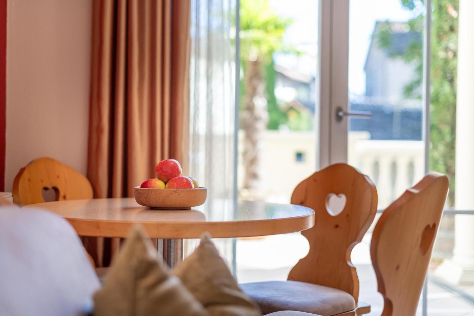 Panorama Aparthotel Termeno Ngoại thất bức ảnh