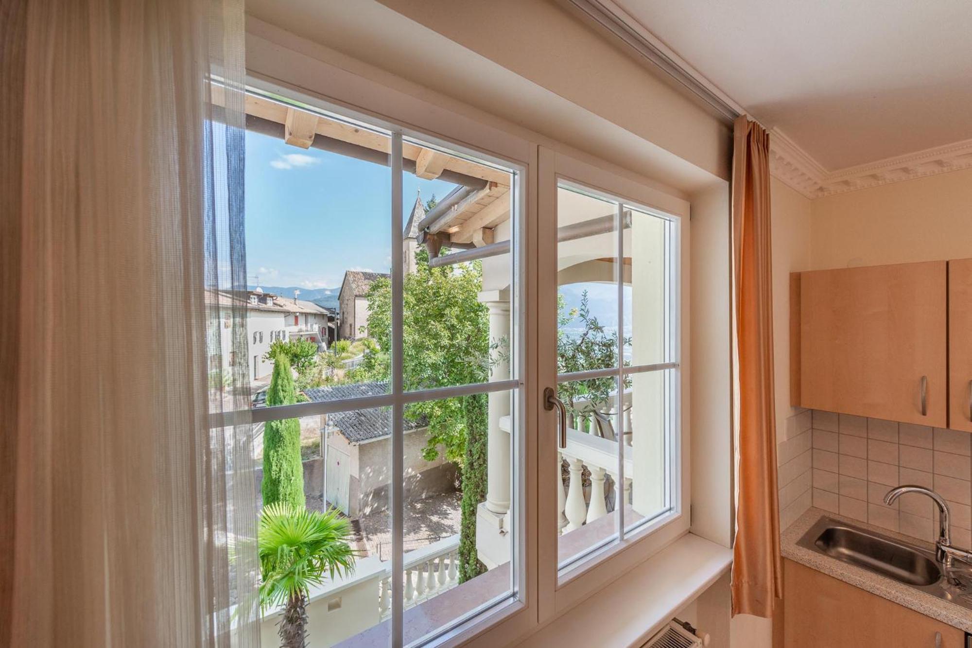 Panorama Aparthotel Termeno Ngoại thất bức ảnh